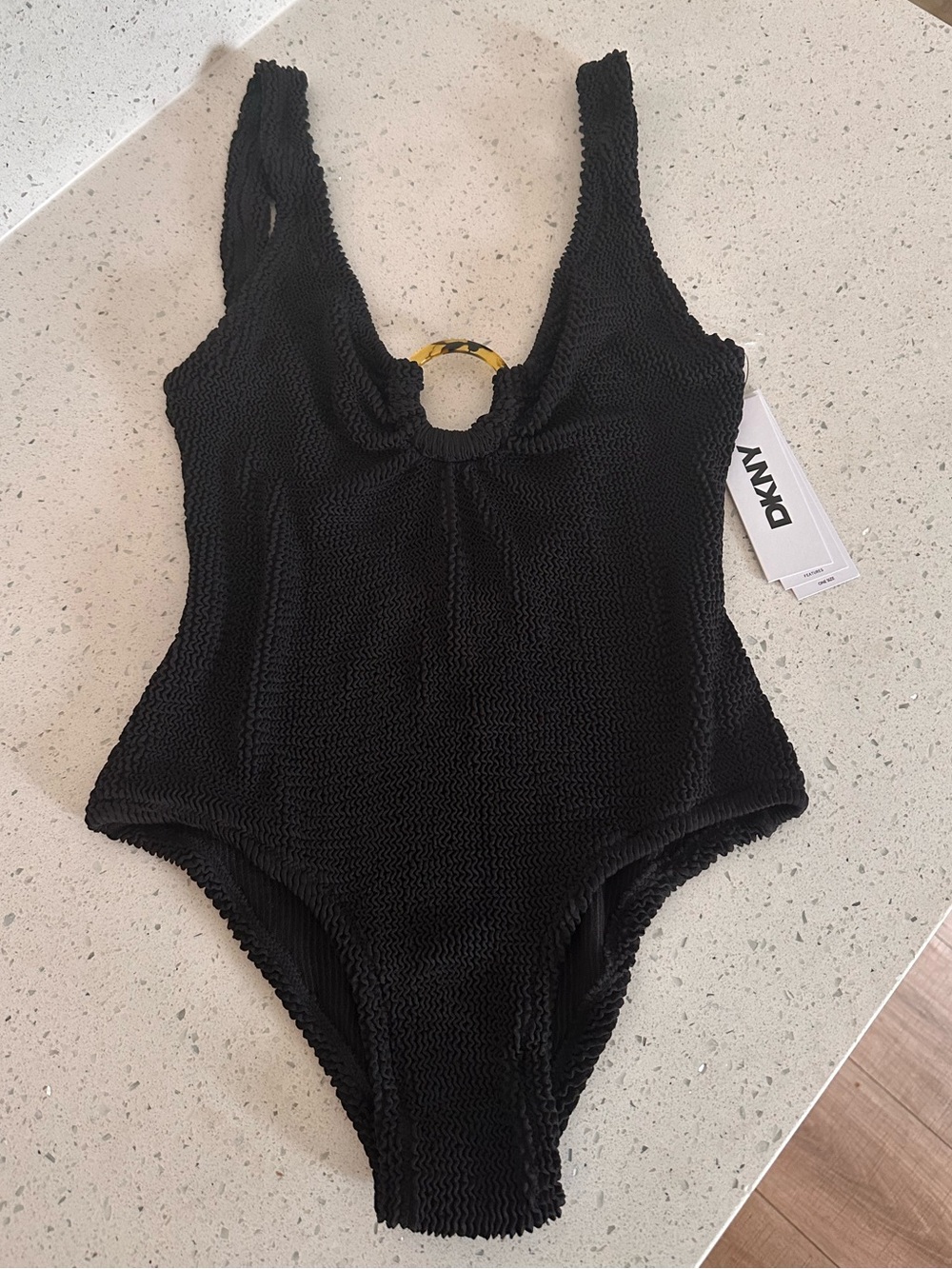 New DKNY Black Textured Crinkle Swimsuit O-Ring One-Piece Bathing Suit Vacation - Picture 2 of 14
